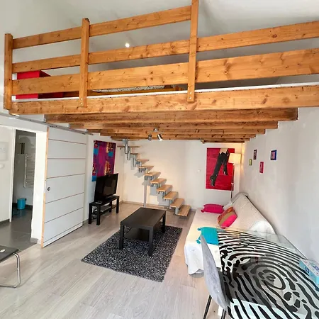 Loft Des 7 Chemins - 4 Voyageurs Decines-Charpieu